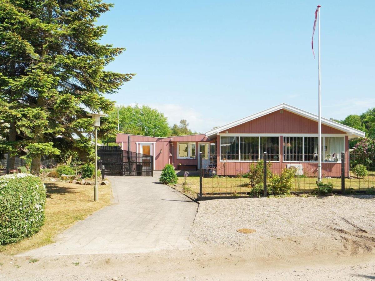 6 Person Holiday Home In Kors R Korsør Exterior foto